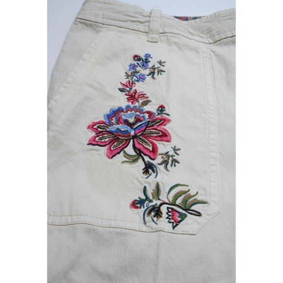 Sundance Odyssey Floral Embroidered Shorts Womens Size 6 Beige Boho Button Fly - Picture 5 of 11